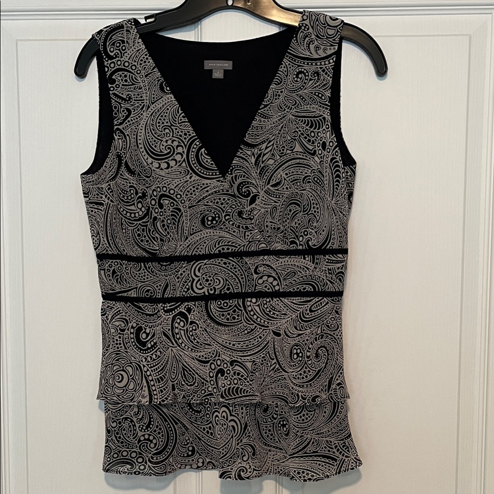Ann Taylor Navy and Cream Paisley Blouse